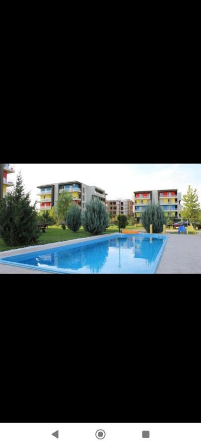 Teo Airport Residences Отопень Екстер'єр фото